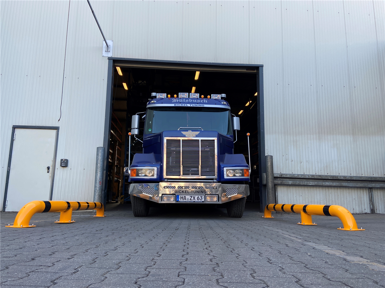 Schake LKW Einfahrhilfe feuerverzinkt gerade,

Gesamtlänge: ca. 3600 mm