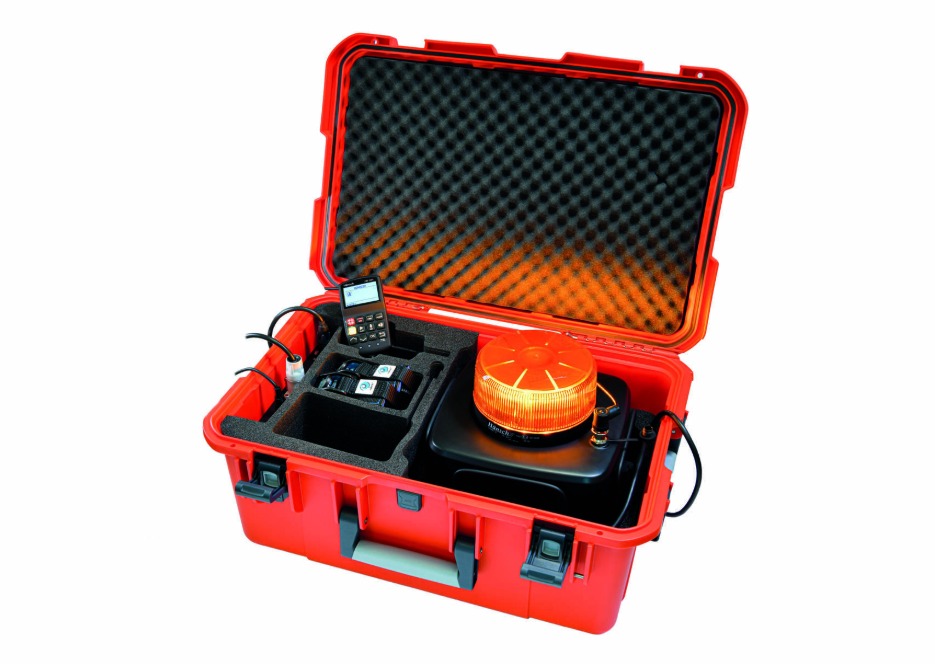 Mobiles Warn- und Kommunikationssystem, Hänsch MOWACOM 2.0, Gelbe LED Kennleuchte Comet S, 12 Volt Mobiles Warn- und Kommunikationssystem, Hänsch MOWACOM 2.0, Gelbe LED Kennleuchte Comet S, 12 Volt