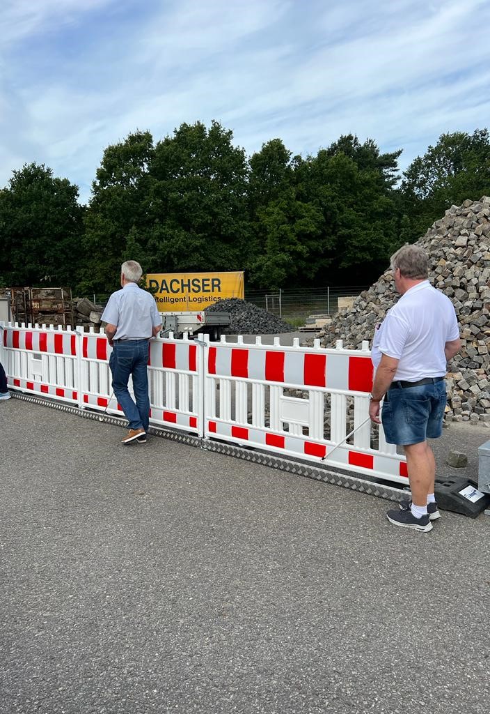 45646408-3b36-4d5a-8a10-fc0e254a6e1e