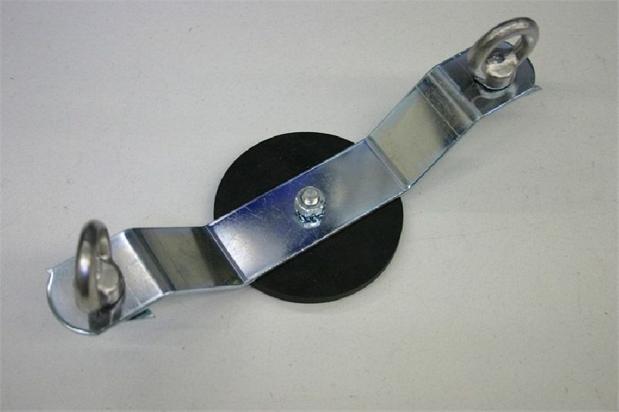 Magnethalterung mit 2 Fixierschrauben und 2 Ringmuttern für 4000A X1 / X2