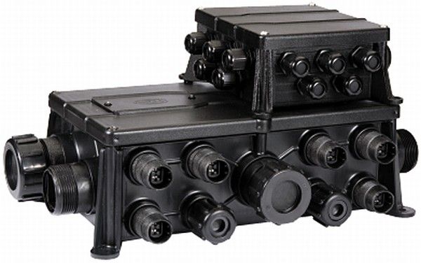 HELLA 8JE 340 151-001 Verbindungs-/Verteilerstück