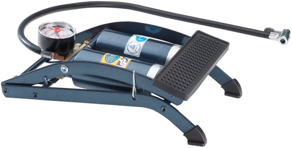 HELLA 8TM 003 792-001 Luftpumpe mit analoger Anzeige - Fördermenge pro Hub: 420cm³manuell (Fußbetäti