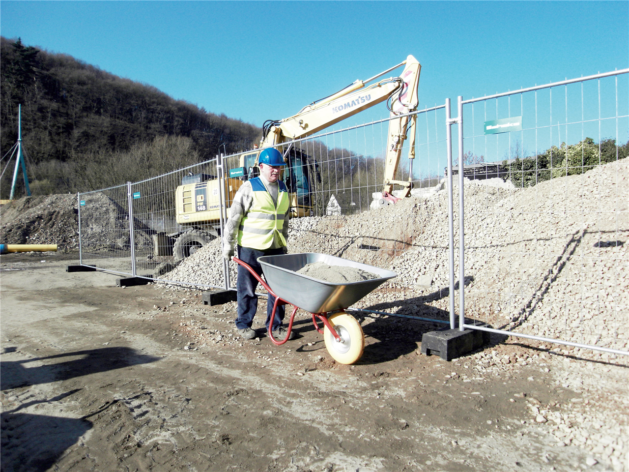 d6b59925-43e4-405e-86aa-afaf0b162d8c